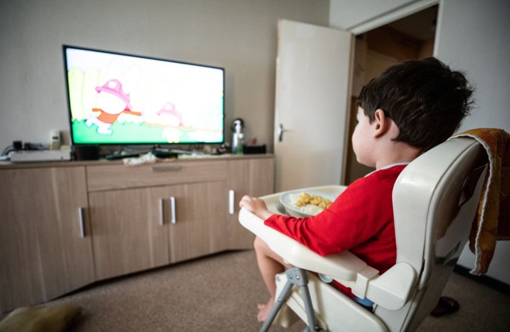 How to Get the 2-Year-Old to Stop Watching TV?